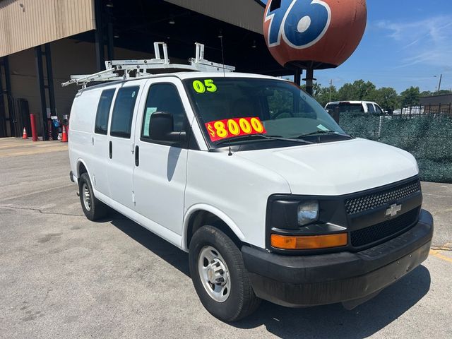 2005 Chevrolet EXPRESS 2500 - 23035012 - 0