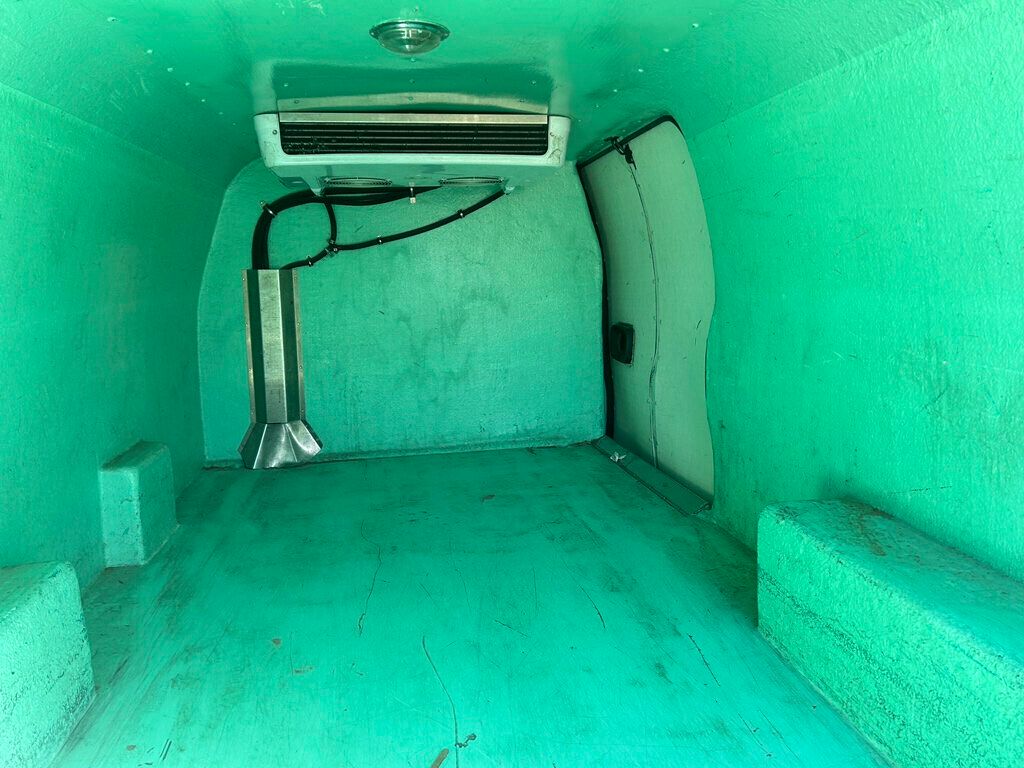 2005 Chevrolet Express Cargo Van REEFER VAN - 22637280 - 10