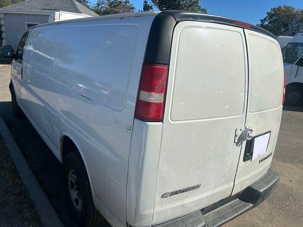 2005 Chevrolet Express Cargo Van REEFER VAN - 22637280 - 4