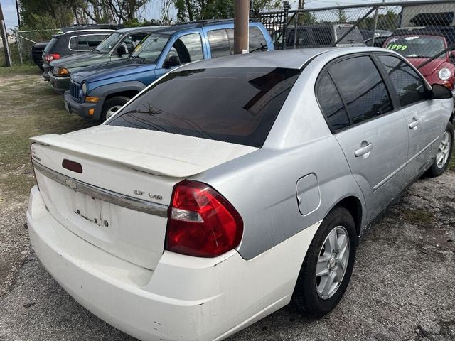 2005 Chevrolet Malibu 4dr Sedan LS - 22154078 - 1