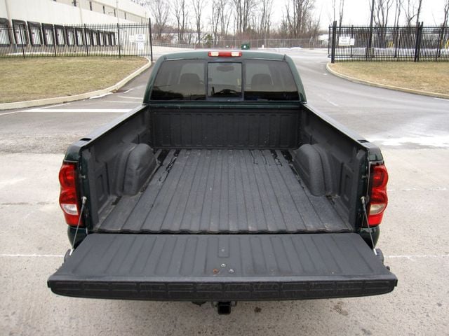 2005 Chevrolet Silverado 1500 Ext Cab 143.5" WB 4WD LS - 22747678 - 10