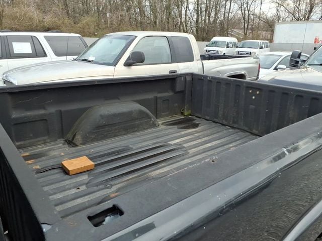 2005 Chevrolet Silverado 2500HD LS Pickup 4D 6 1/2 ft - 23017163 - 12