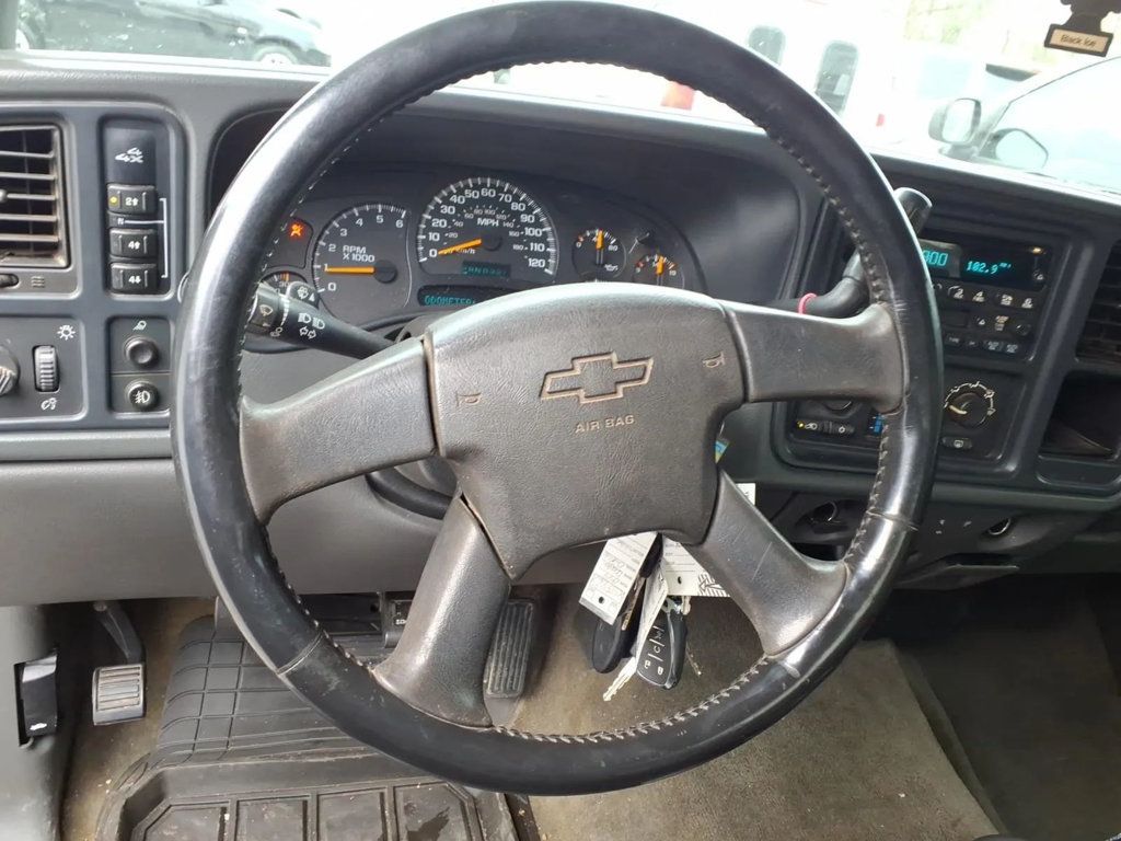 2005 Chevrolet Silverado 2500HD LS Pickup 4D 6 1/2 ft - 23017163 - 6