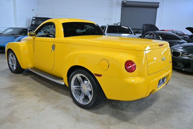 2005 Chevrolet SSR Reg Cab 116.0" WB LS - 23030437 - 9