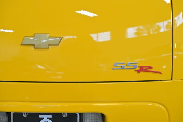 2005 Chevrolet SSR Reg Cab 116.0" WB LS - 23030437 - 13