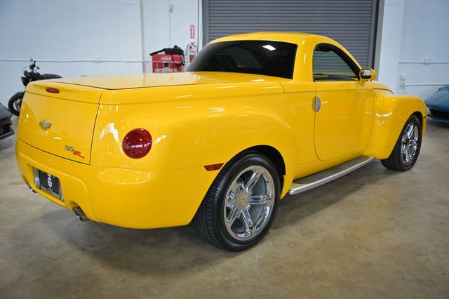 2005 Chevrolet SSR Reg Cab 116.0" WB LS - 23030437 - 14