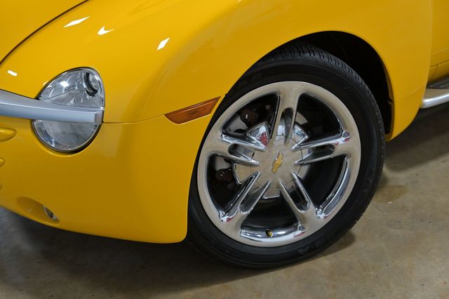 2005 Chevrolet SSR Reg Cab 116.0" WB LS - 23030437 - 2