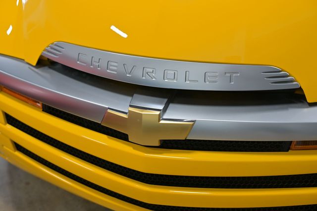2005 Chevrolet SSR Reg Cab 116.0" WB LS - 23030437 - 4