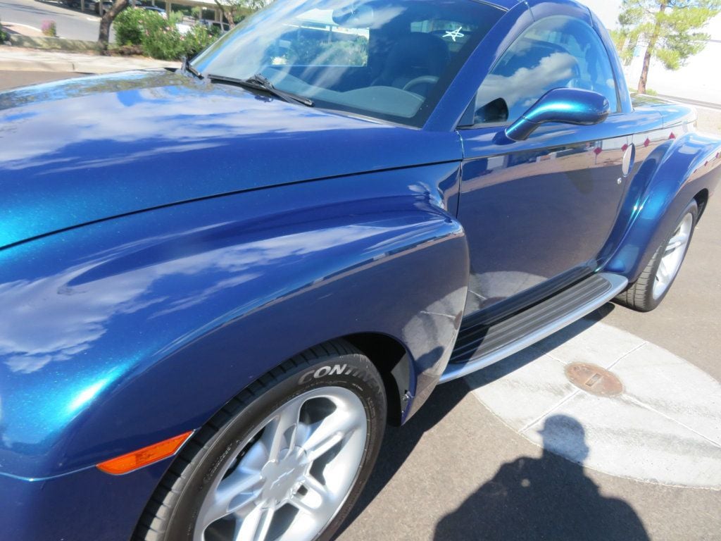 2005 Chevrolet SSR SSR LS EXTRA CLEAN LOW LOW MILES 38K 6.0 CONVERTIBLE WOW FACTOR - 22662444 - 13