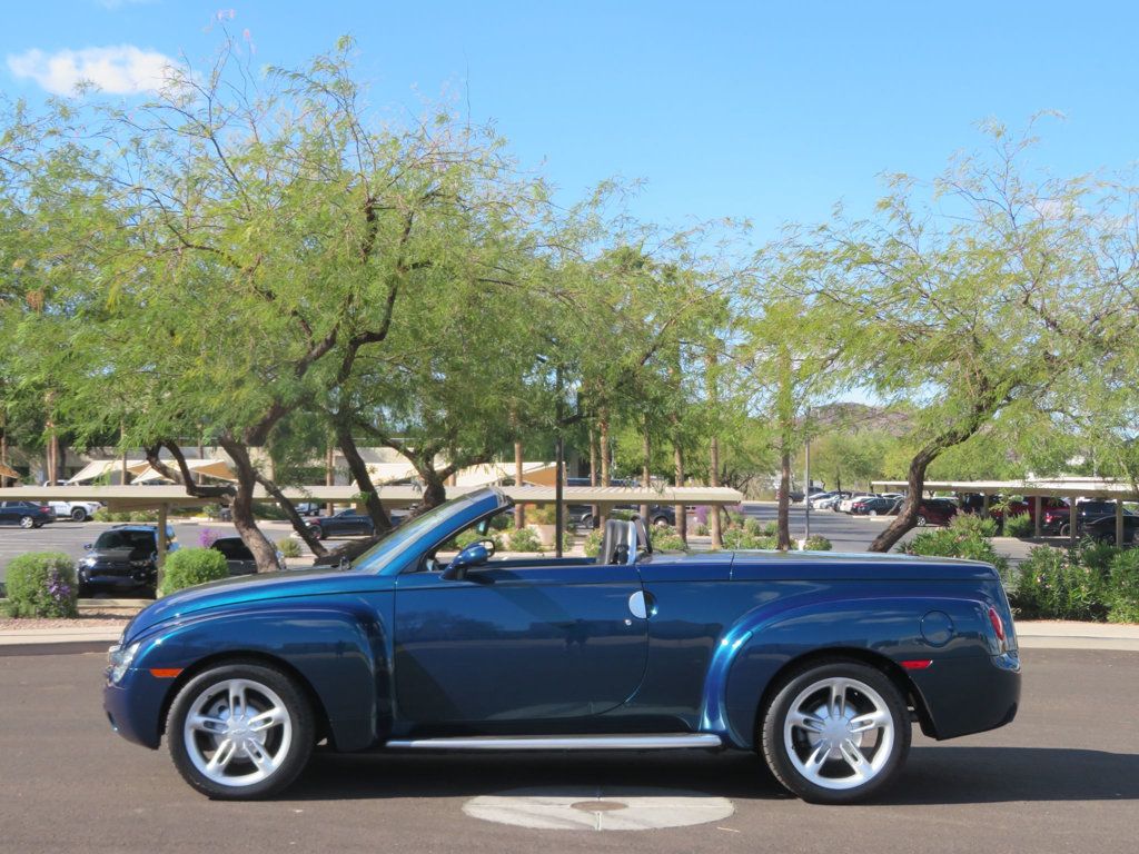 2005 Chevrolet SSR SSR LS EXTRA CLEAN LOW LOW MILES 38K 6.0 CONVERTIBLE WOW FACTOR - 22662444 - 5