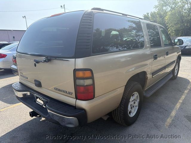 2005 Chevrolet Suburban  - 23084544 - 3