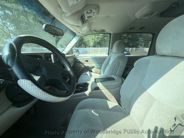 2005 Chevrolet Suburban  - 23084544 - 6