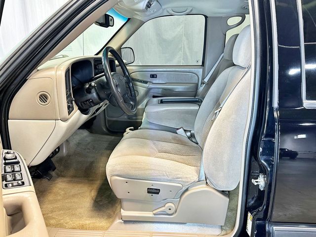 2005 Chevrolet Suburban  - 23036898 - 20