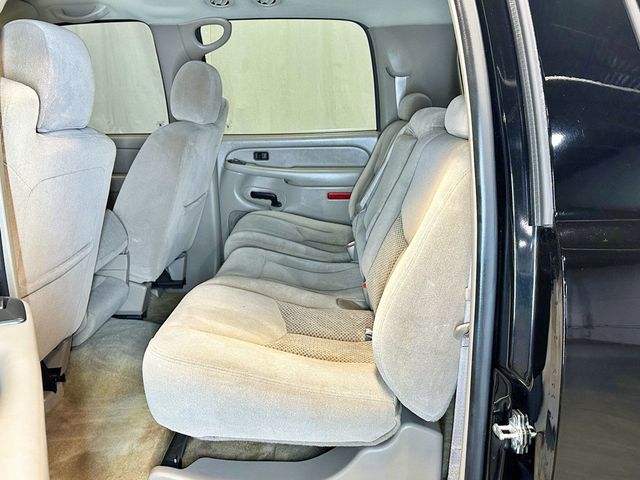 2005 Chevrolet Suburban  - 23036898 - 22