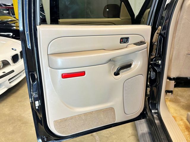 2005 Chevrolet Suburban  - 23036898 - 28
