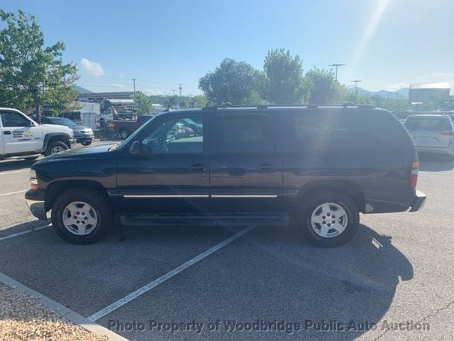 2005 Chevrolet Suburban 4dr 1500 4WD LT - 23058586 - 3