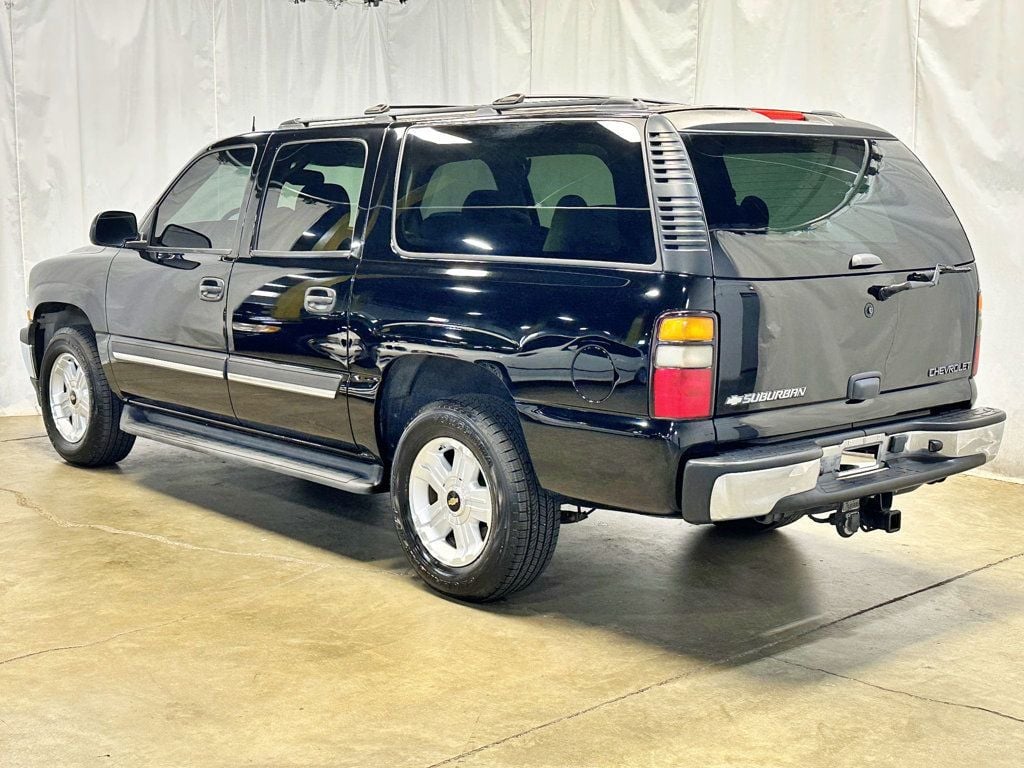 2005 Chevrolet Suburban 4dr 1500 LS - 23036898 - 3