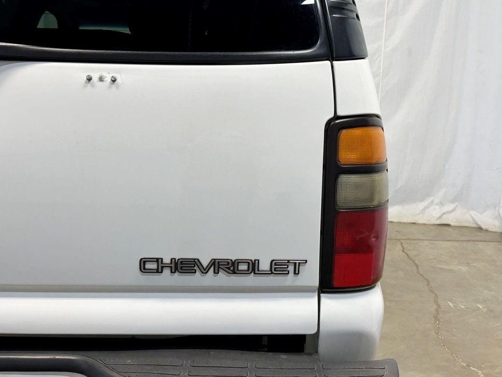 2005 Chevrolet Suburban 4dr 1500 Z71 - 23041156 - 11