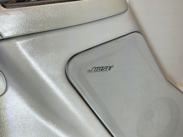 2005 Chevrolet Suburban 4dr 1500 Z71 - 23041156 - 18