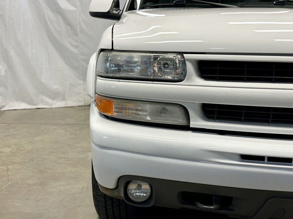 2005 Chevrolet Suburban 4dr 1500 Z71 - 23041156 - 5