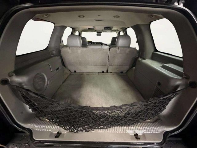 2005 Chevrolet Tahoe 4dr 1500 4WD Z71 - 22997919 - 6