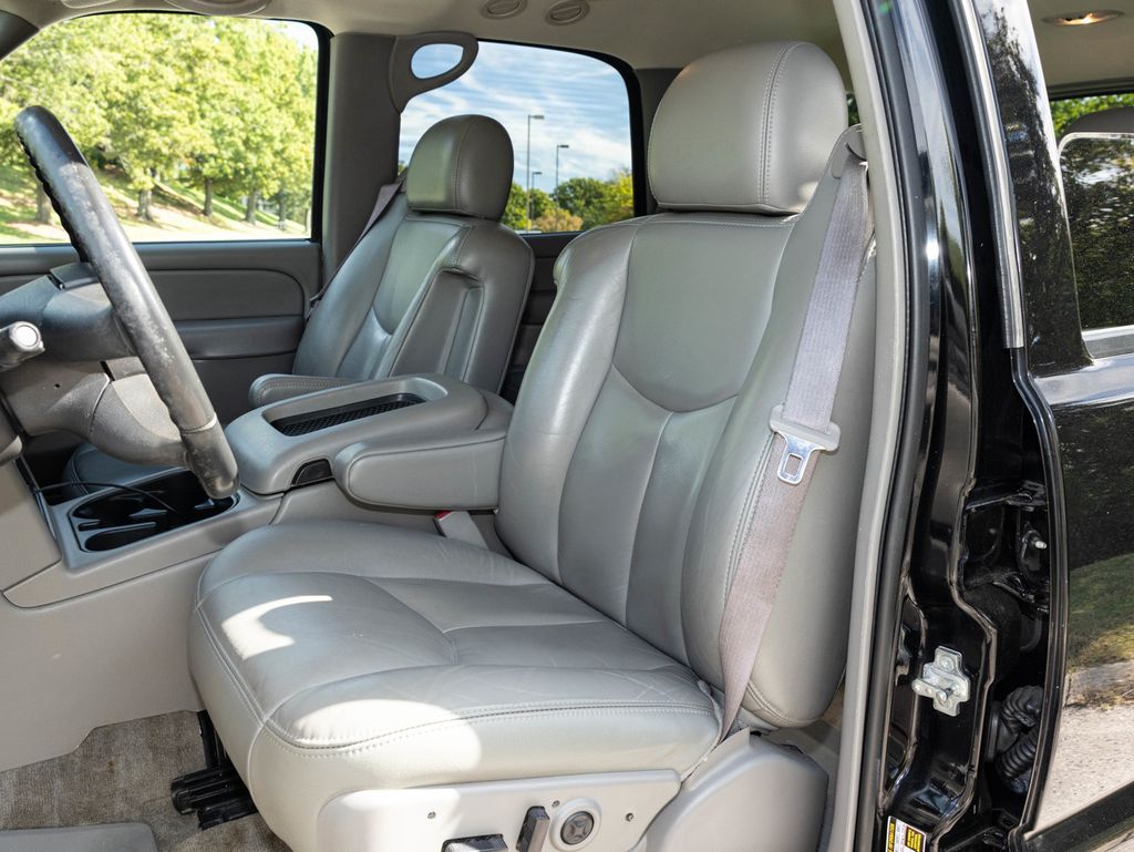 2005 Chevrolet Tahoe Z71, Excellent Condition, Owned in Nashville Since New,  - 22934627 - 26