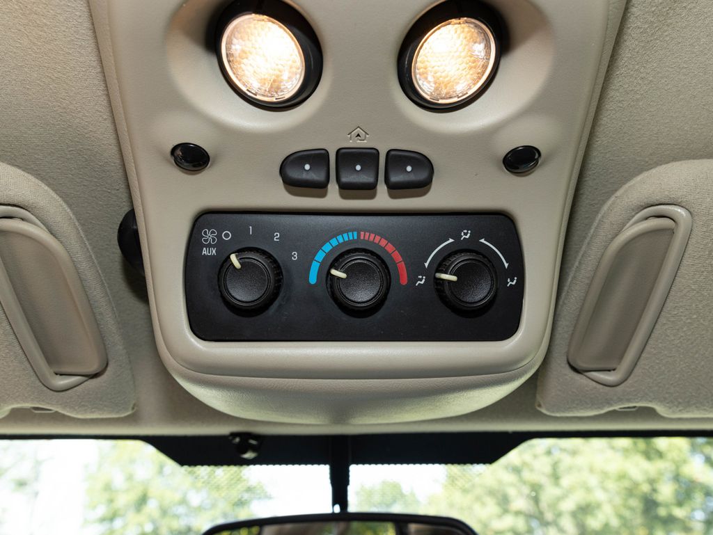 2005 Chevrolet Tahoe Z71, Excellent Condition, Owned in Nashville Since New,  - 22934627 - 37