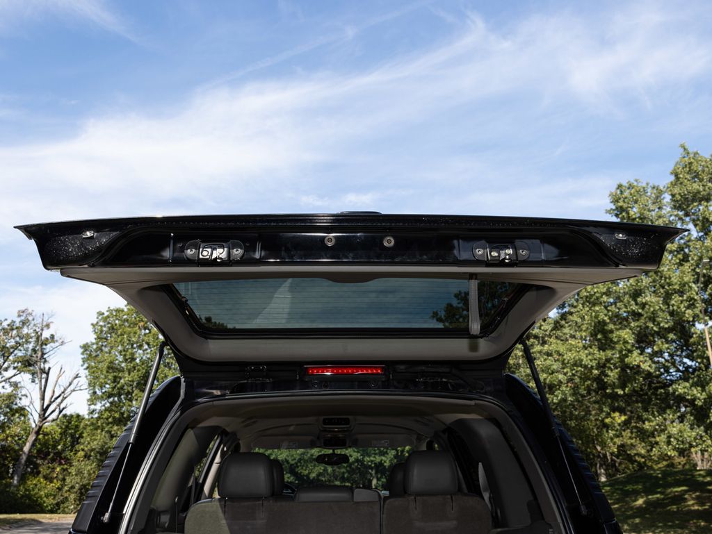 2005 Chevrolet Tahoe Z71, Excellent Condition, Owned in Nashville Since New,  - 22934627 - 49