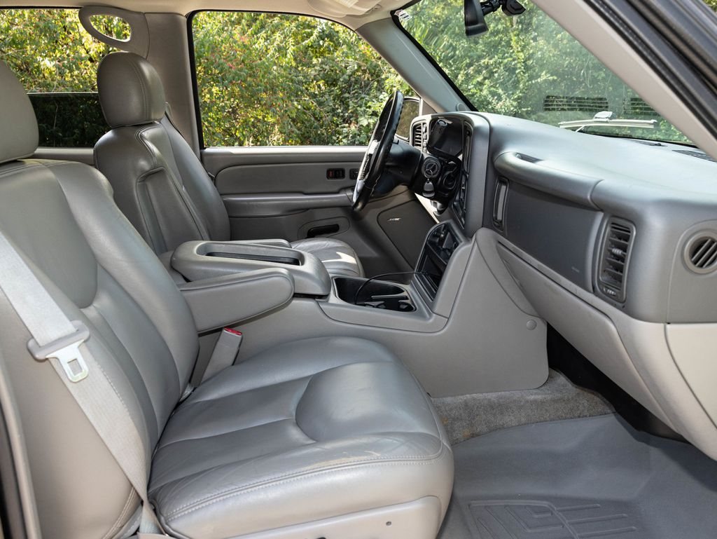 2005 Chevrolet Tahoe Z71, Excellent Condition, Owned in Nashville Since New,  - 22934627 - 60
