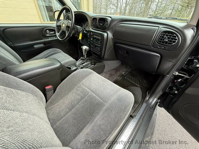 2005 Chevrolet Trailblazer 4dr 4WD LT - 23007550 - 19