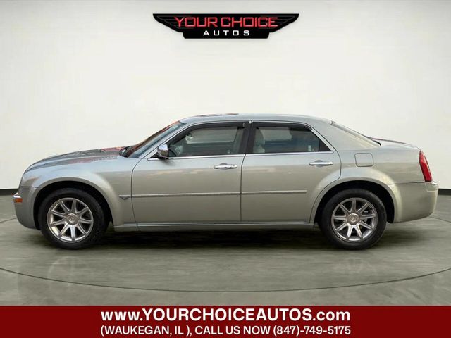 2005 Chrysler 300 4dr Sedan 300C *Ltd Avail* - 22982594 - 1