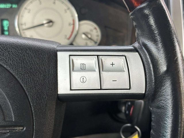 2005 Chrysler 300 4dr Sedan 300C *Ltd Avail* - 22982594 - 28