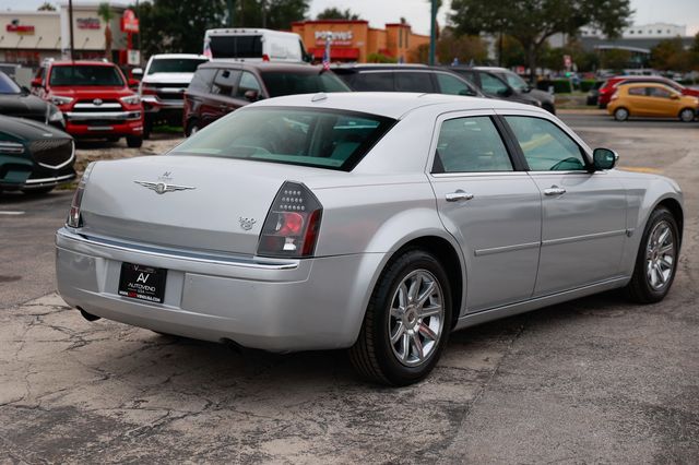 2005 Chrysler 300 4dr Sedan 300C *Ltd Avail* - 22940198 - 12