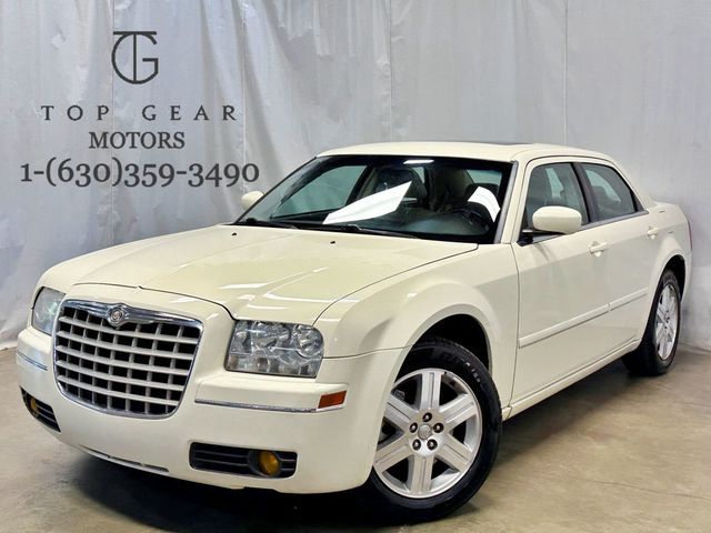 2005 Chrysler 300 4dr Sedan 300 Touring AWD *Ltd Avail* - 23035365 - 0