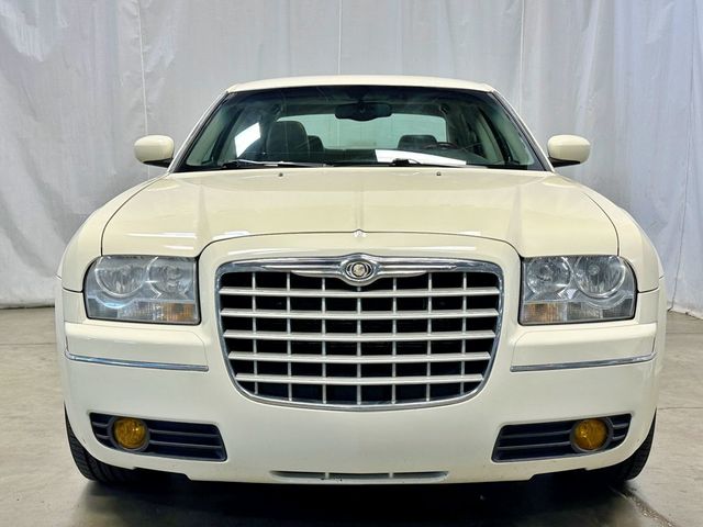 2005 Chrysler 300 4dr Sedan 300 Touring AWD *Ltd Avail* - 23035365 - 4