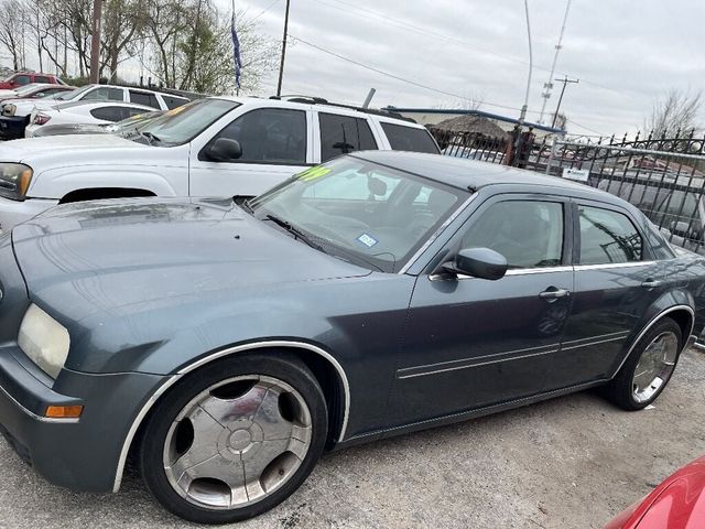 2005 Chrysler 300 4dr Sedan 300 Touring *Ltd Avail* - 22346039 - 1