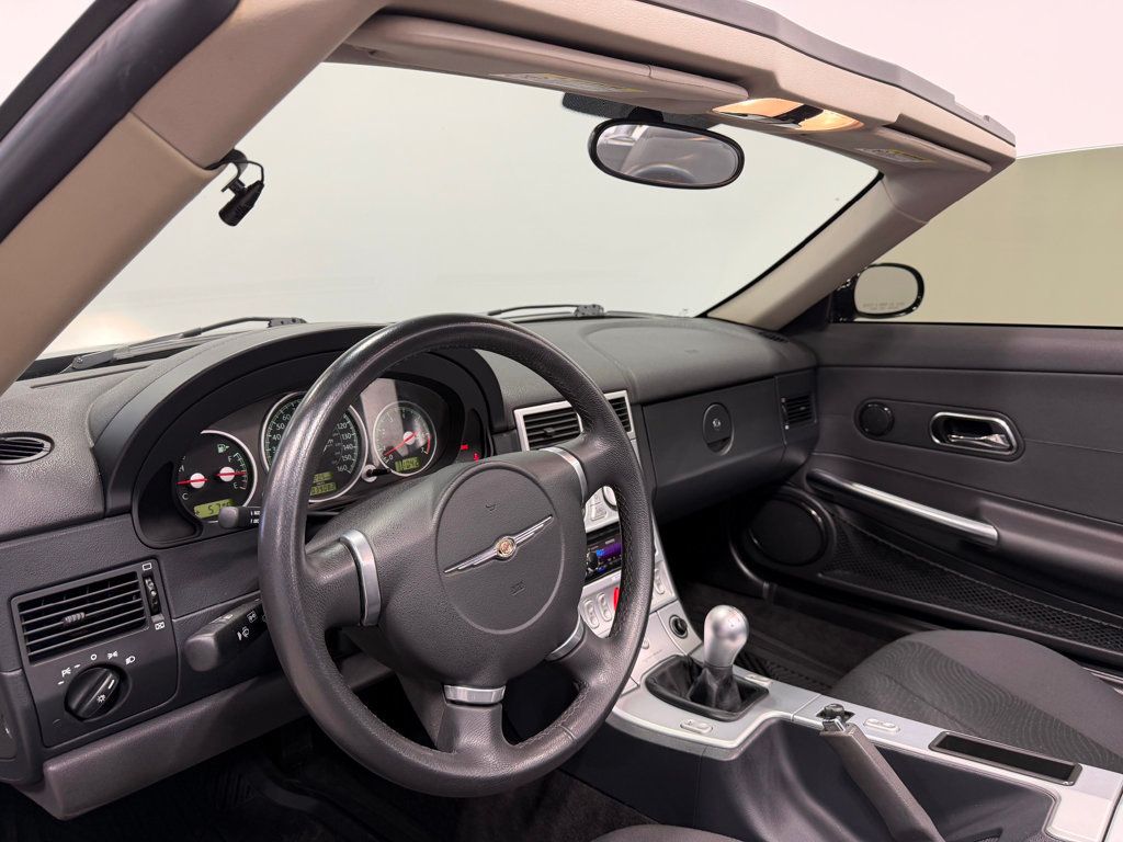 2005 Chrysler Crossfire 2dr Roadster - 22995437 - 23