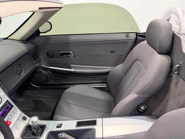 2005 Chrysler Crossfire 2dr Roadster - 22995437 - 24