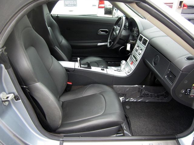 2005 Chrysler Crossfire Limited photo 18