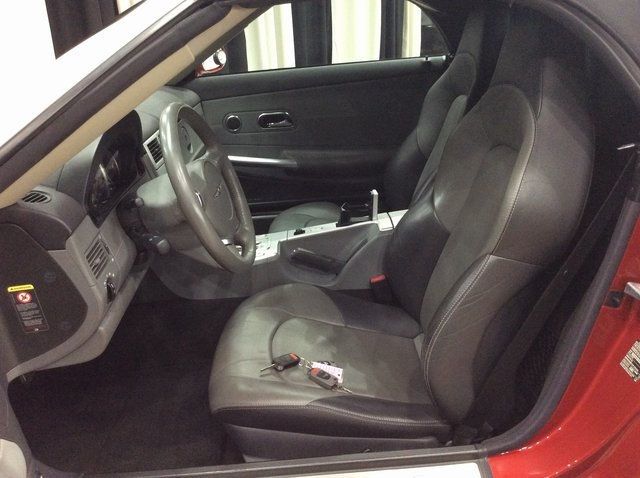 2005 Chrysler Crossfire Limited photo 12