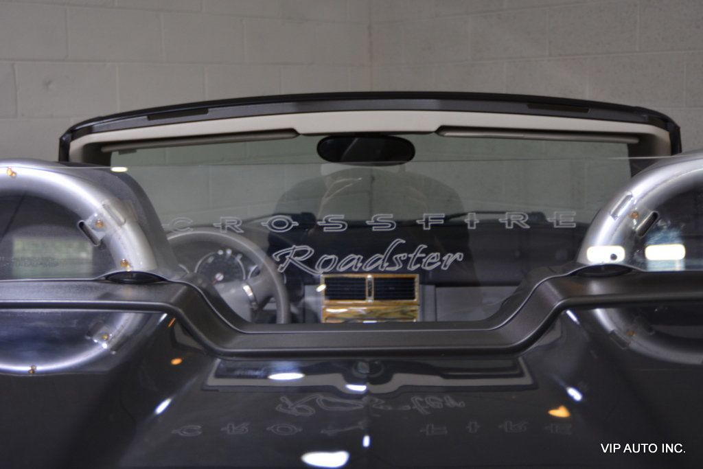 2005 Chrysler Crossfire 2dr Roadster Limited - 22888651 - 19