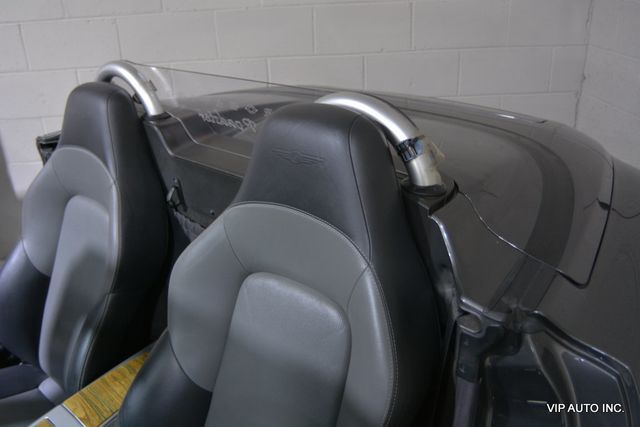 2005 Chrysler Crossfire 2dr Roadster Limited - 22888651 - 24