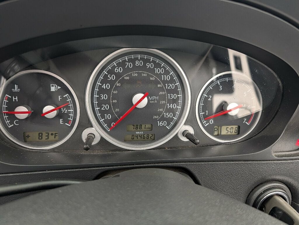 2005 Chrysler Crossfire German Engineered Luxury Convertible - 23038396 - 19