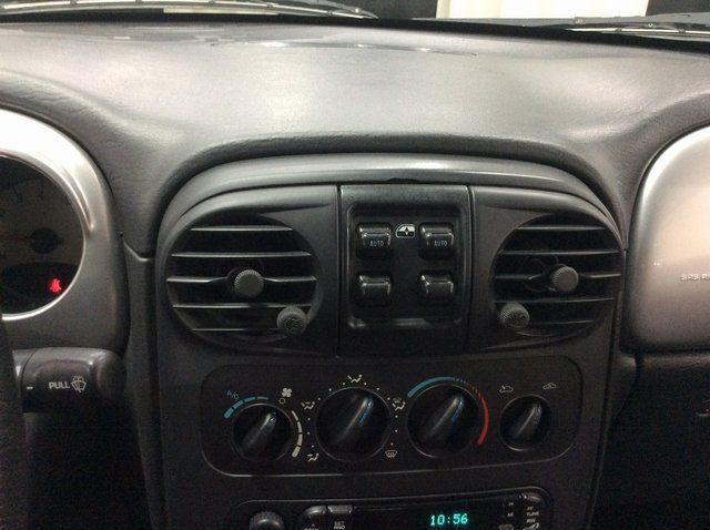 2005 Chrysler PT Cruiser 2dr Convertible Touring - 23034287 - 16