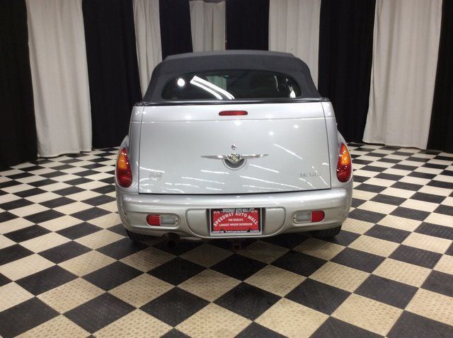 2005 Chrysler PT Cruiser 2dr Convertible Touring - 23034287 - 4