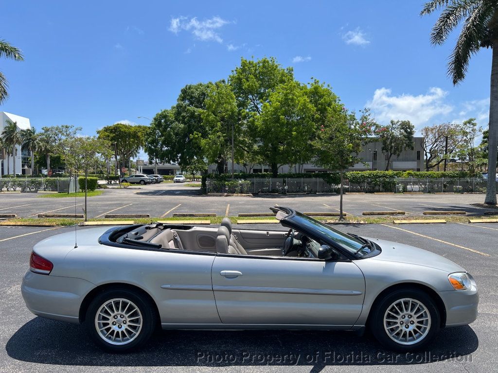 2005 Chrysler Sebring Conv Touring  - 22411311 - 5