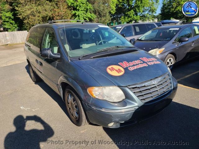2005 Chrysler Town & Country 4dr LWB Limited FWD - 23037549 - 1