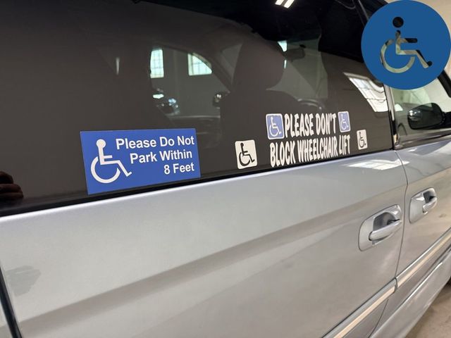 2005 Chrysler Town & Country 4dr LWB Touring FWD - 23022286 - 10