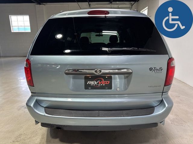 2005 Chrysler Town & Country 4dr LWB Touring FWD - 23022286 - 5