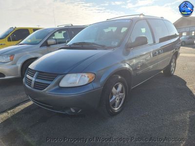2005 Dodge Caravan - 2D4GP44L65R465632